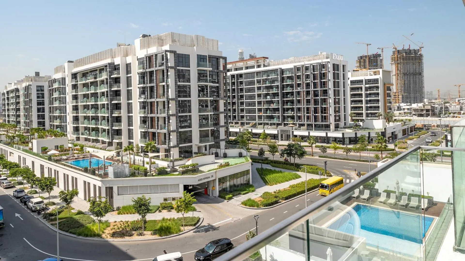 Apartman Amazing Studio In Azizi Riviera 9,City & Pool View Dubaj Egyesült Arab Emírségek